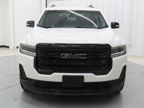 Used 2023 GMC Acadia SLT w/ Elevation Edition FWD image 9