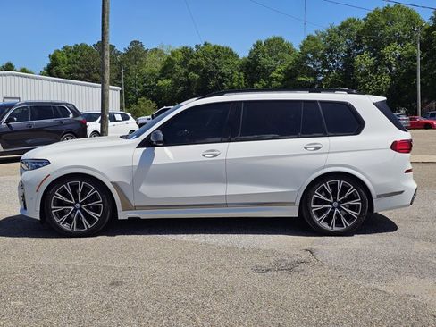 Used 2020 BMW X7 M50i w/ Dynamic Handling Package AWD/4WD image 13