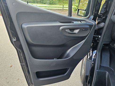 New 2024 Mercedes-Benz Sprinter 144 Cargo w/ Acoustic Package image 14