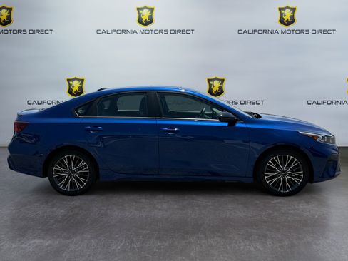 Used 2024 Kia Forte GT-Line w/ GT-Line Premium Package FWD image 6