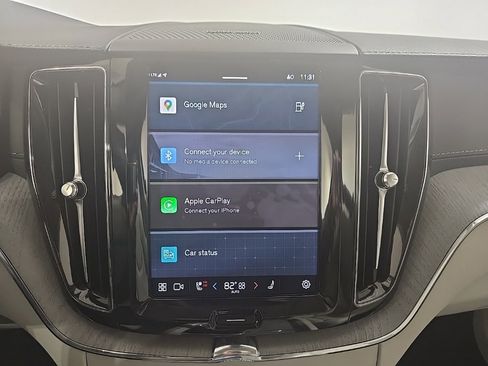 Used 2024 Volvo XC60 T8 Ultimate w/ Protection Package Premier image 15