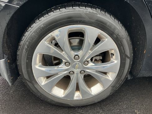 Used 2017 Chevrolet Malibu Premier w/ Driver Confidence Package image 11