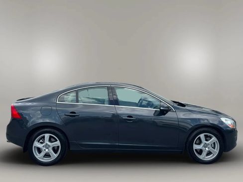 Used 2012 Volvo S60 T5 FWD image 4