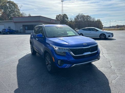 Used 2021 Kia Seltos SX w/ SX Sunroof Package AWD/4WD image 4