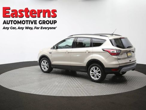 Used 2018 Ford Escape SE w/ SE Sync 3 Package AWD/4WD image 63