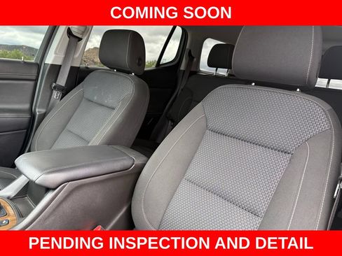 Used 2023 GMC Acadia SLE w/ Driver Convenience Package AWD/4WD image 11