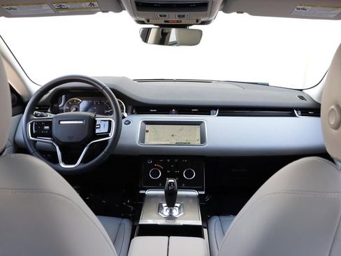 Used 2023 Land Rover Range Rover Evoque S image 58