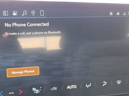 New 2026 Chevrolet Equinox EV LT image 12