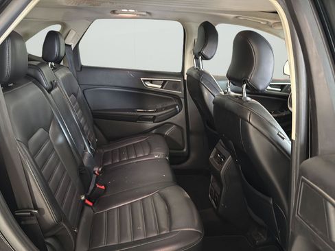 Used 2015 Ford Edge SEL w/ Equipment Group 201A AWD/4WD image 11