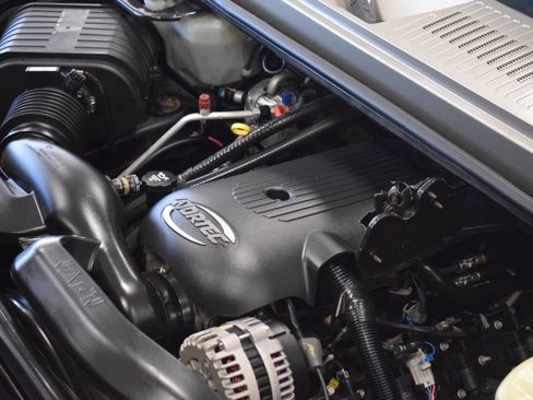 Used 2003 HUMMER H2 w/ Preferred Equipment Group image 71