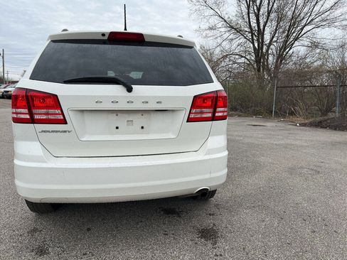 Used 2016 Dodge Journey SE w/ Flexible Seating Group image 5