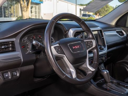 Used 2019 GMC Acadia SLT FWD image 12