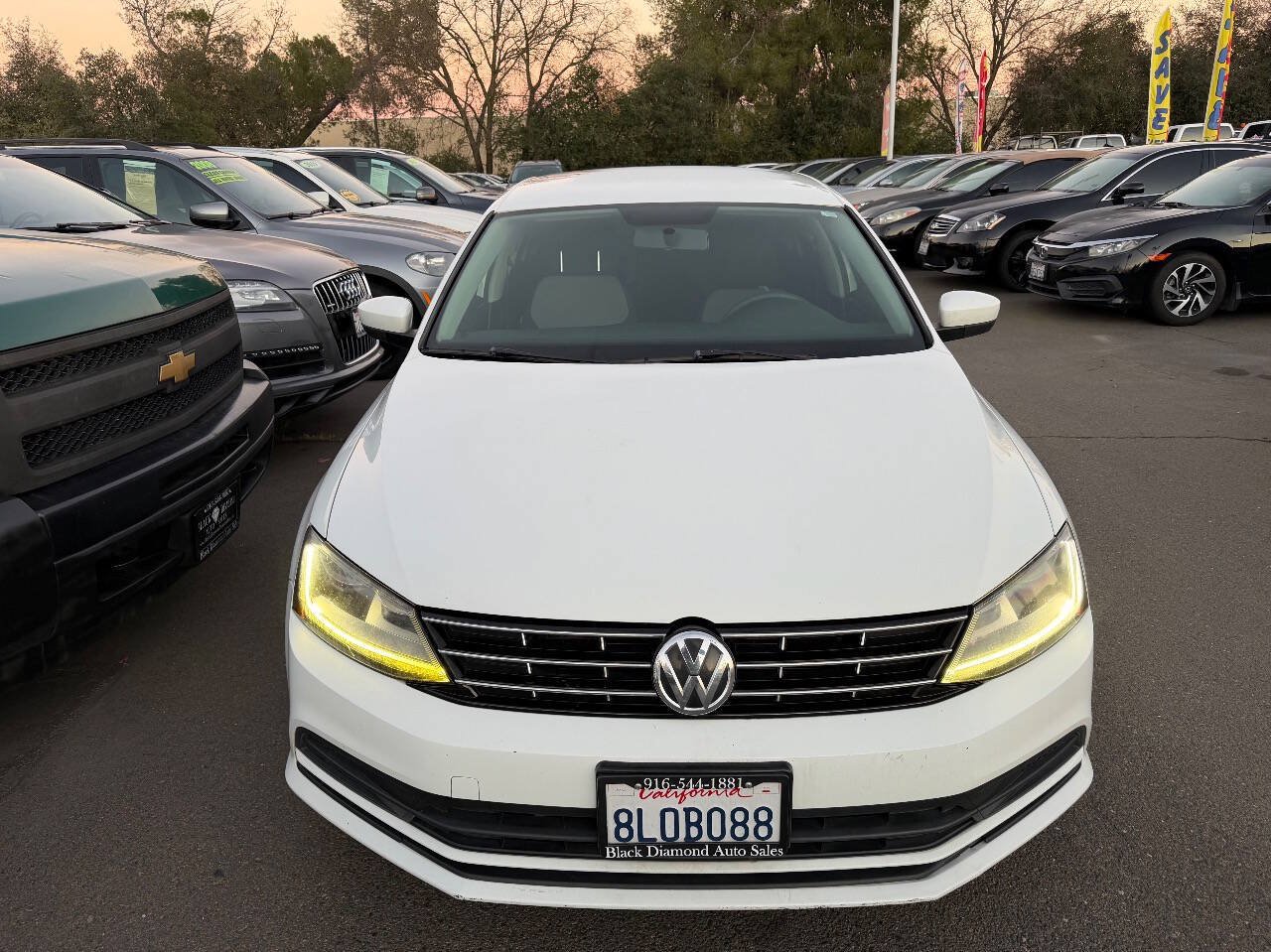 Used 2018 Volkswagen Jetta S FWD image 2