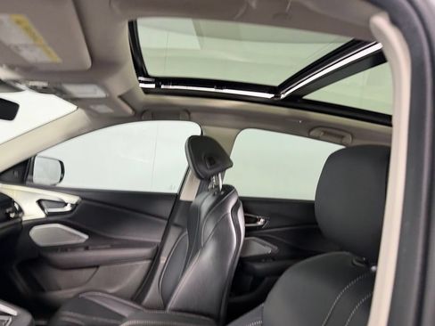 Used 2025 Acura RDX SH-AWD w/ Technology Package image 24