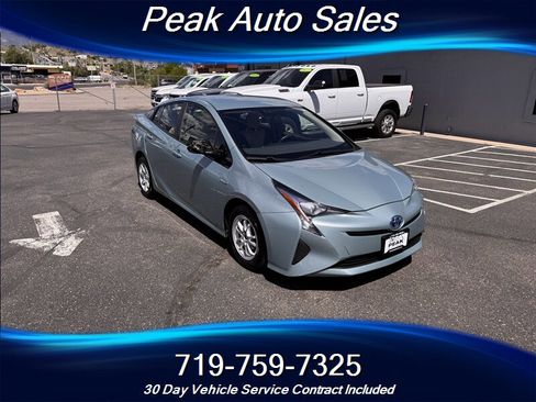 Used 2016 Toyota Prius Three FWD image 1