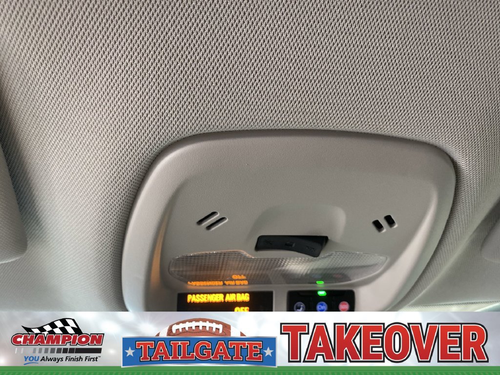 Certified 2025 Chevrolet Trax LT FWD image 25