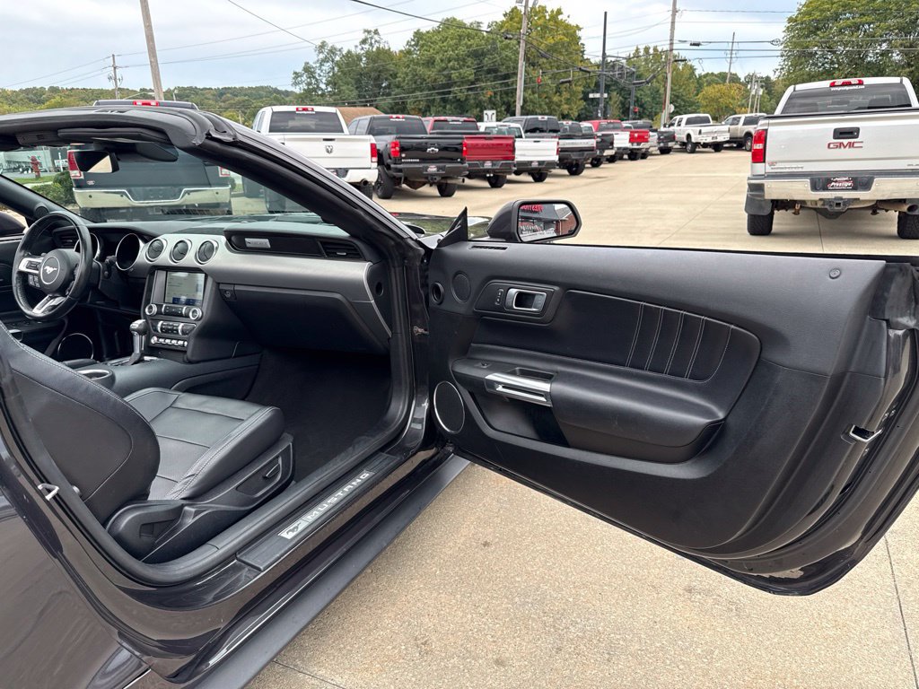 Used 2022 Ford Mustang Premium RWD image 44