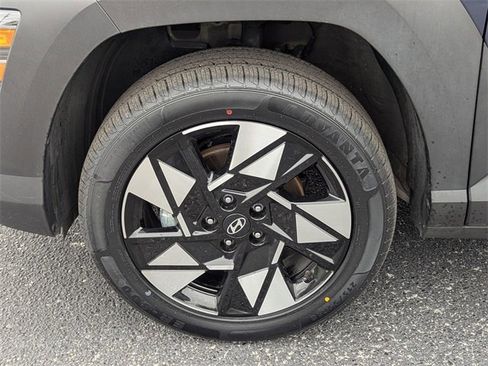 Used 2024 Hyundai Kona SEL image 33