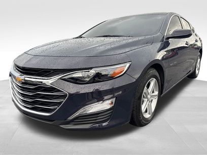 Used 2025 Chevrolet Malibu LS w/ LPO, Floor Liner Package
