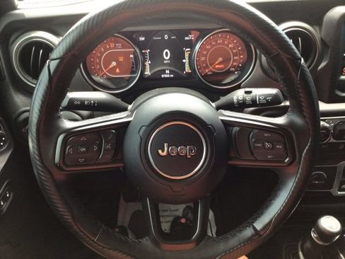 Used 2021 Jeep Wrangler Sport AWD/4WD image 12