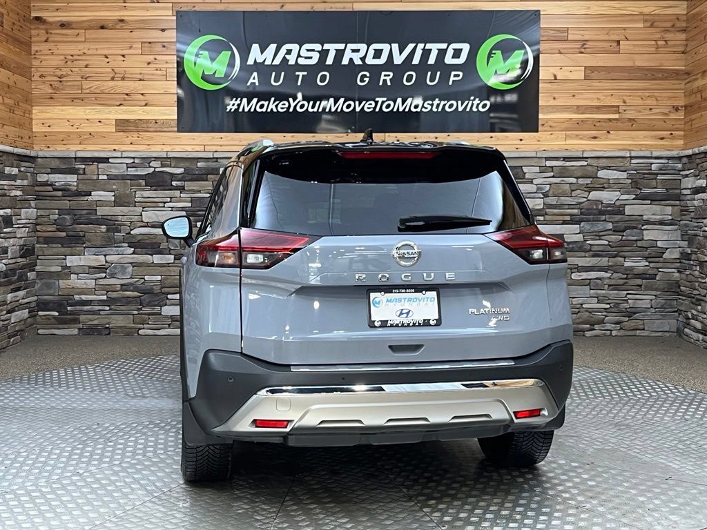 Used 2021 Nissan Rogue Platinum AWD/4WD image 17