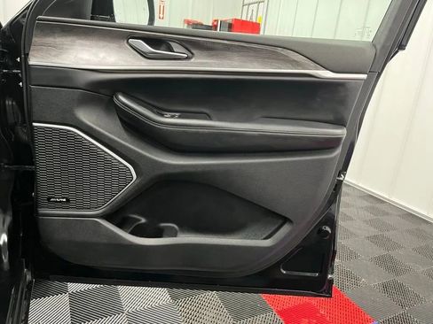 Used 2023 Jeep Grand Cherokee 4xe image 24