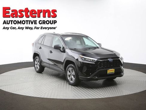 Used 2022 Toyota RAV4 LE AWD/4WD image 49