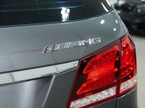 Used 2014 Mercedes-Benz E 63 AMG S-Model w/ Driver Assistance Package image 10