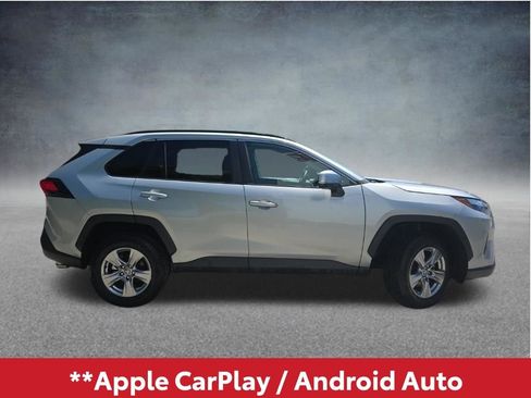 Used 2024 Toyota RAV4 XLE FWD image 3