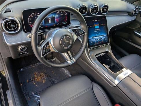 Used 2023 Mercedes-Benz C 300 4MATIC Sedan image 10