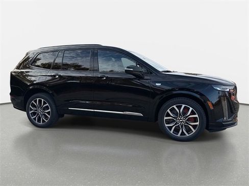 New 2025 Cadillac XT6 Sport w/ Technology Package image 8