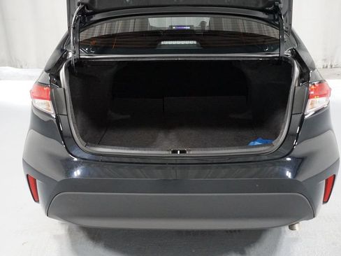 Certified 2025 Toyota Corolla LE FWD image 31