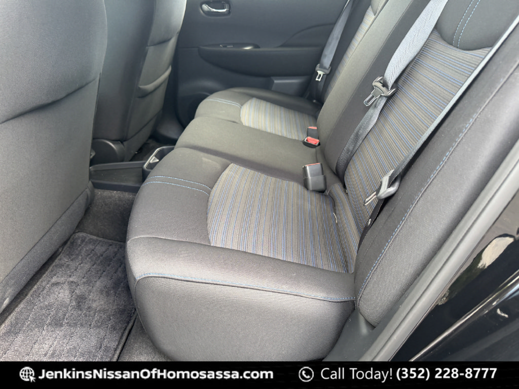 Certified 2025 Nissan Leaf S FWD image 30