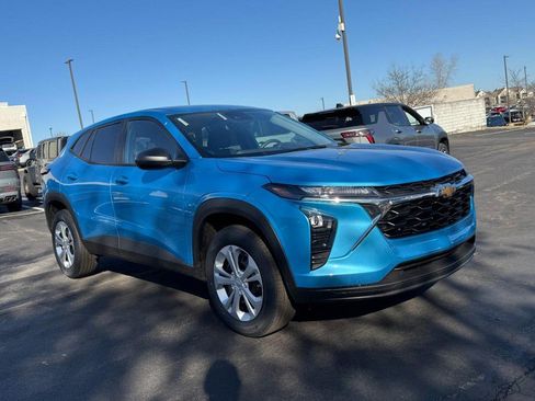 New 2026 Chevrolet Trax LS w/ Driver Confidence Package image 28