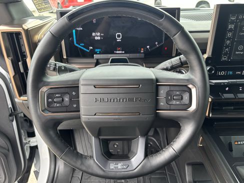 Used 2025 GMC Hummer EV 3X w/ Extreme Off-Road Package AWD/4WD image 20