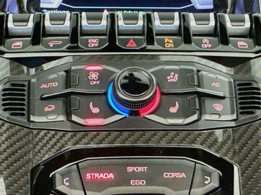 Used 2019 Lamborghini Aventador S AWD/4WD image 16