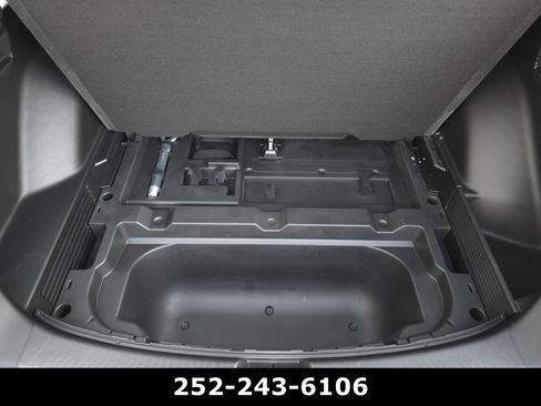 Used 2024 Chevrolet Equinox EV LT w/ Active Safety Package 3 image 39