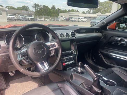 Used 2015 Ford Mustang GT Premium w/ GT Performance Package RWD image 9