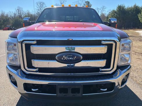 Used 2016 Ford F250 Lariat w/ Lariat Ultimate Package AWD/4WD image 2