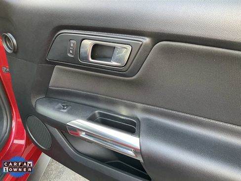 Used 2020 Ford Mustang Coupe image 48