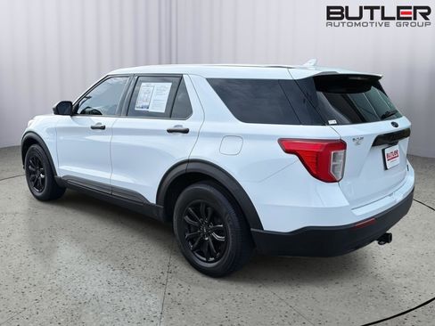 Used 2020 Ford Explorer 2WD image 3