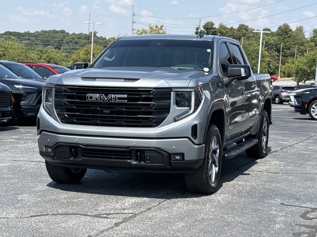 Used 2026 GMC Sierra 1500 Elevation w/ Elevation Premium Package AWD/4WD image 14