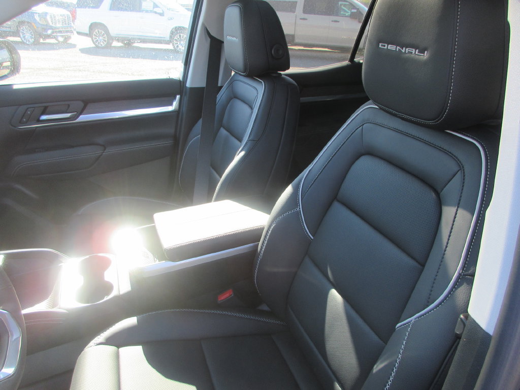 New 2027 GMC Terrain Denali AWD/4WD image 11