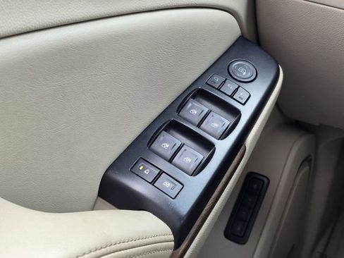 Used 2019 GMC Yukon XL Denali w/ Denali Ultimate Package image 12