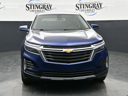 Used 2022 Chevrolet Equinox LT FWD image 2