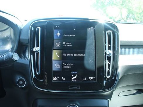 Used 2021 Volvo XC40 T5 R-Design w/ Advanced Package AWD/4WD image 20