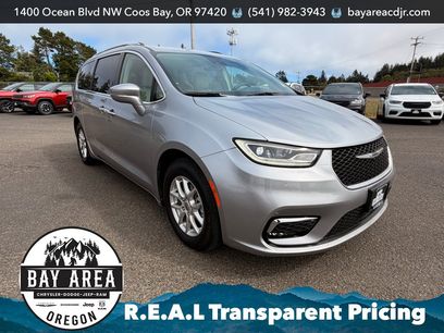 Used 2021 Chrysler Pacifica Touring-L