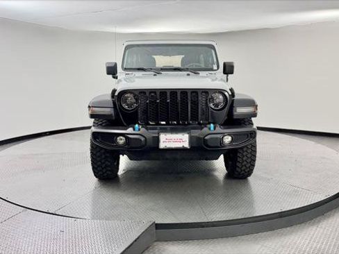 Used 2023 Jeep Wrangler Unlimited AWD/4WD image 11