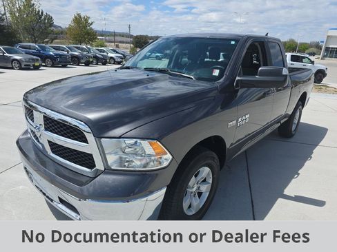 Used 2021 RAM 1500 Classic SLT w/ Trailer Tow Group AWD/4WD image 1