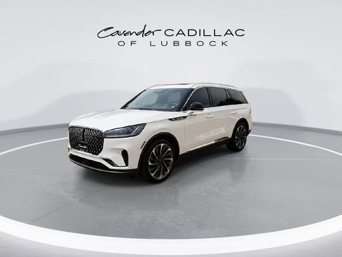 Used 2026 Lincoln Aviator Reserve RWD image 5